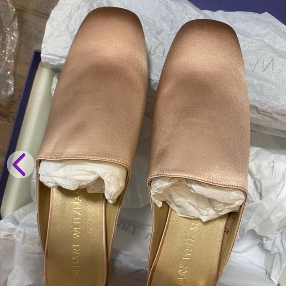 Stuart Weitzman Women's MULEARKY Mule